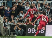 0-1！利物浦倒下，三连胜没戏，创15年耻辱纪录，4人退赛，难进欧冠的简单介绍