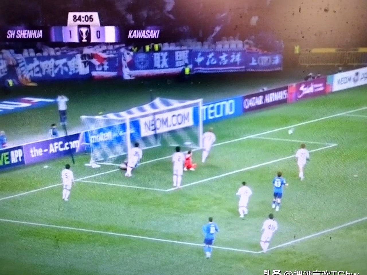 上海申花在比赛中迎来精彩翻转，赢得胜利的简单介绍