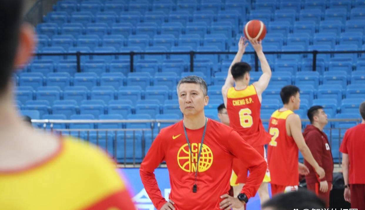 江苏男篮战术灵活，展现新风采的简单介绍